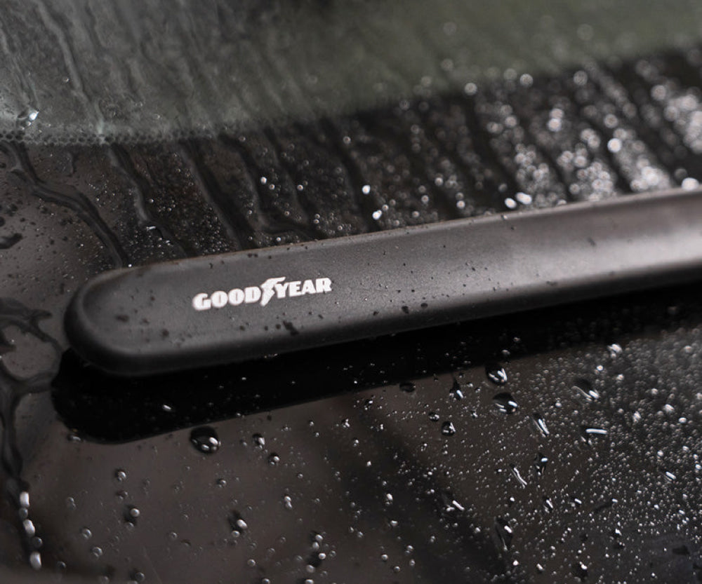 Goodyear Flat Silicone Wiper Blades For Toyota Prius 2003-2009